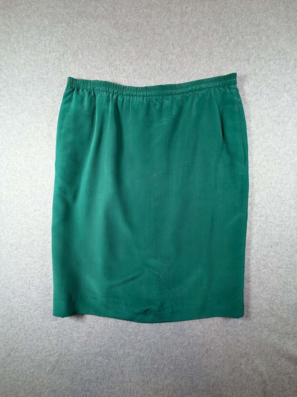 Special Editions by Y. Lev Emerald Green 100% Silk Petite Pencil Skirt